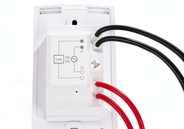 Honeywell TL7235A1003 Line Volt Pro Non-Programmable Digital Thermostat with Electronic Temperature Control, 240-Volt-3